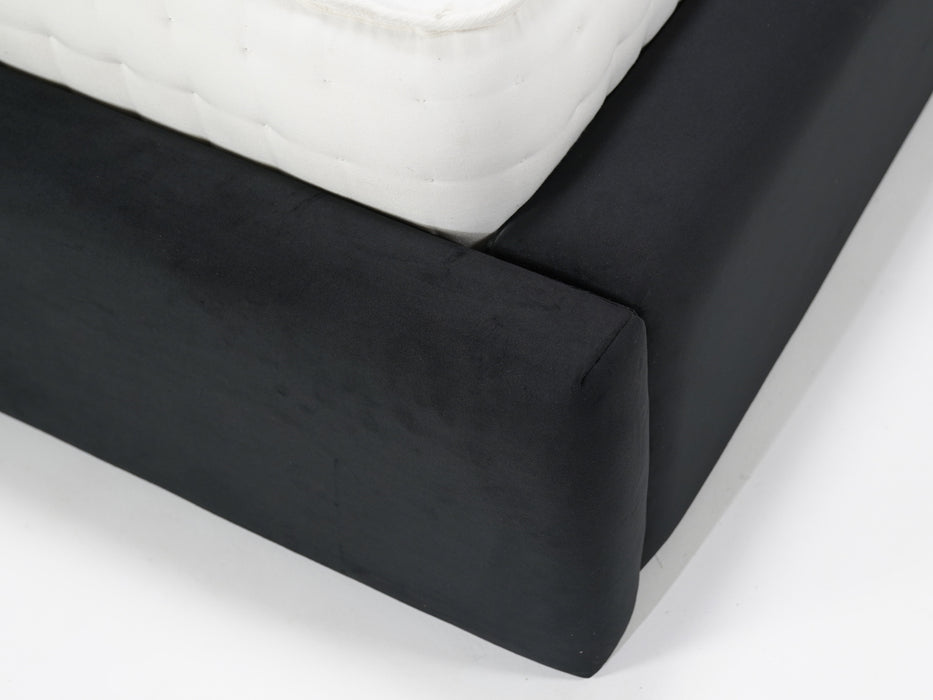 Black Plush Diamond Quilted Bed Frame | Slightly Worn Corner on Side Panel | Ex Display Bed in Like-New Condition